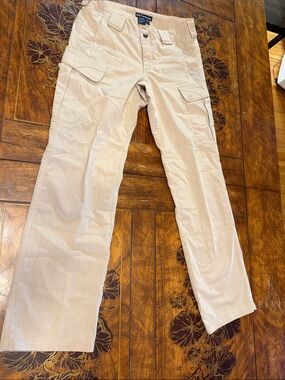 Beige woMen's Cargo Pants - Lightweight Casual Trousers